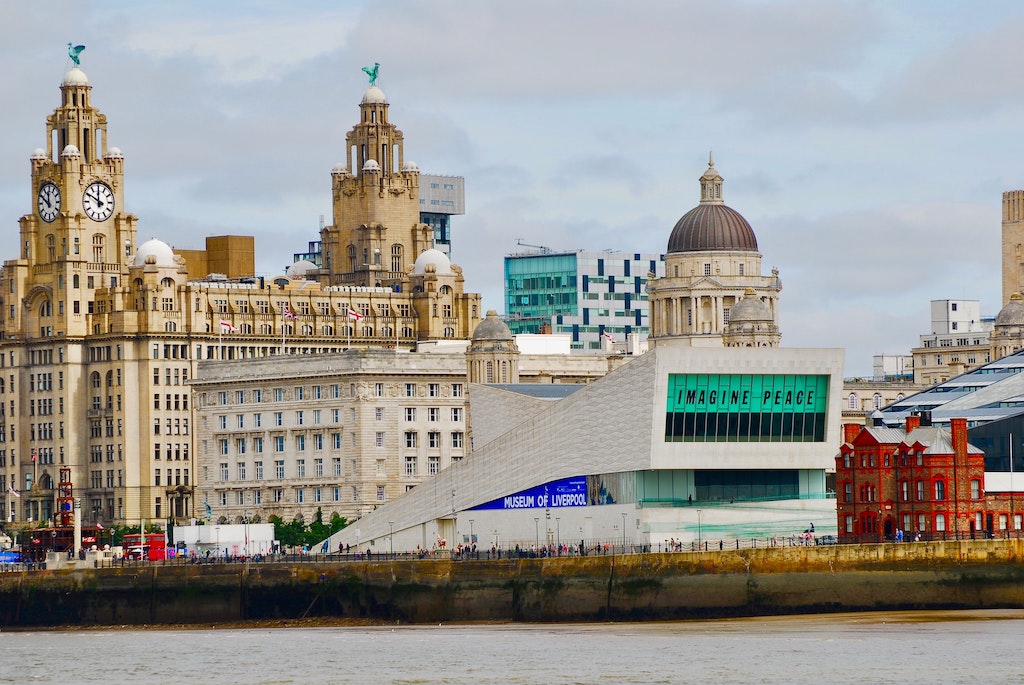 Buying or Selling a House in Liverpool?